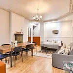 Urban Flat 57 - Luxury 4Bdr Parisian Flat In Paris